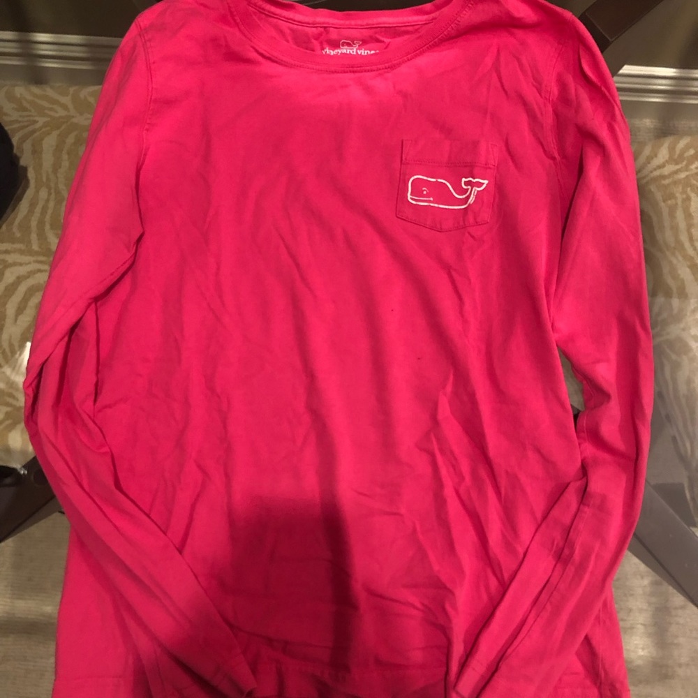 Vineyard Vines LongSleeve Whale Graphic Pocket Tee